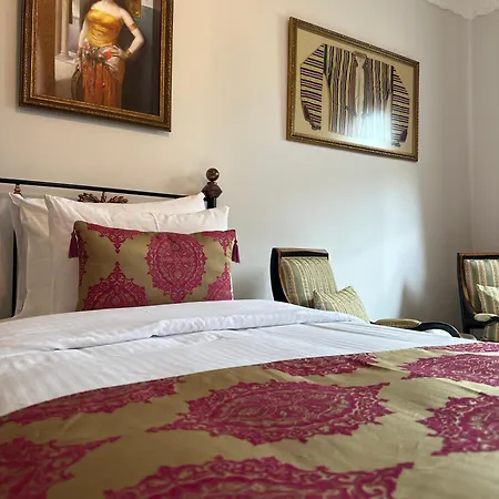 Ephesus Hotel 2*