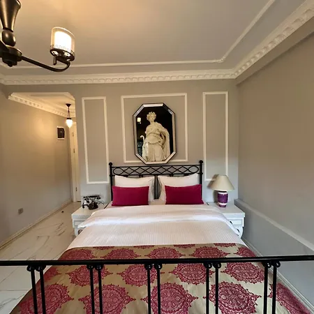 Ephesus Hotel 2*