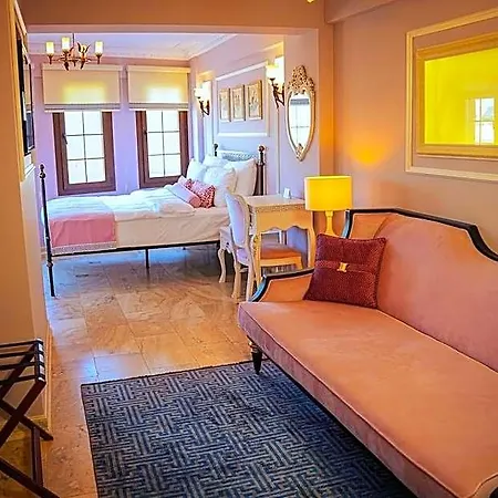 Ephesus Hotel 3*